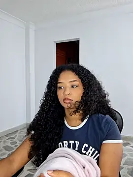 Tammy-Bliss live