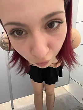 LillyBae live