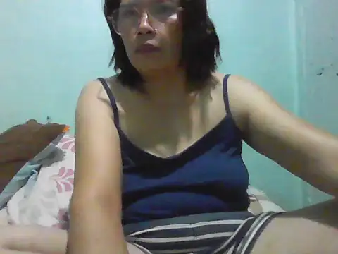 momshe2026 live