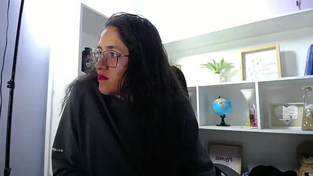 chantal_adams0 live