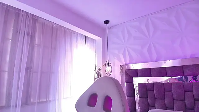 Queen_perla_ live