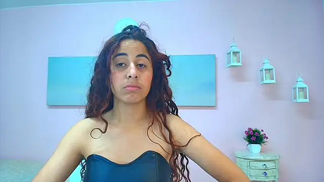 scarlett_clyde live
