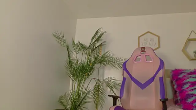 Shopie_Colucci live