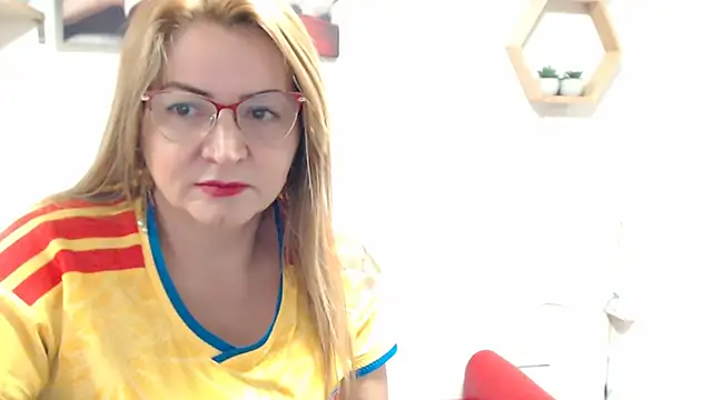 DIVAX_MONSERRAT live
