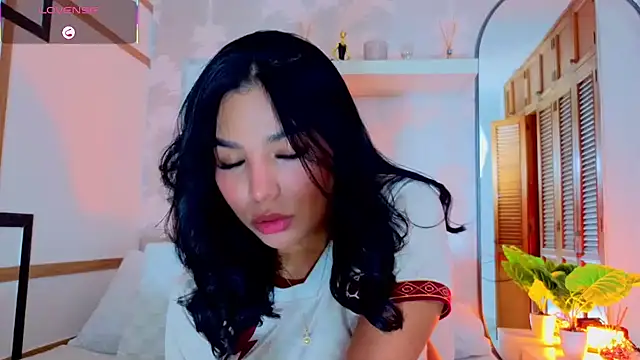 CharlotteGraay live