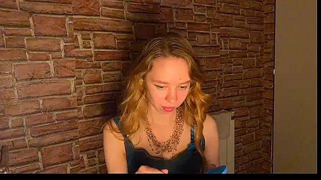 ElizaStorm live