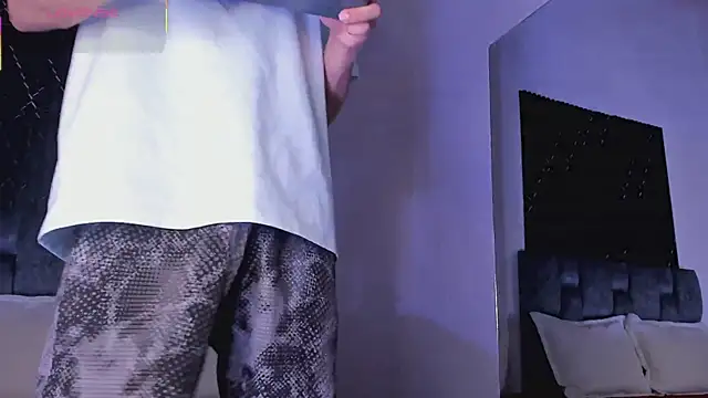 Alexxus_Smith live
