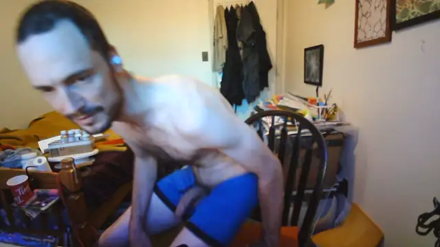 JohnnyMoves live