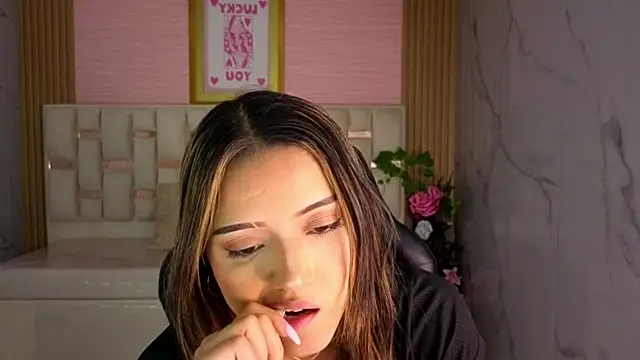 veronicaa_s live