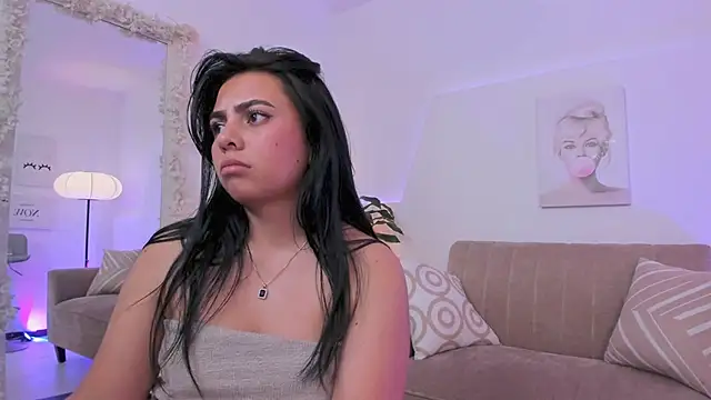 Khloe_es live