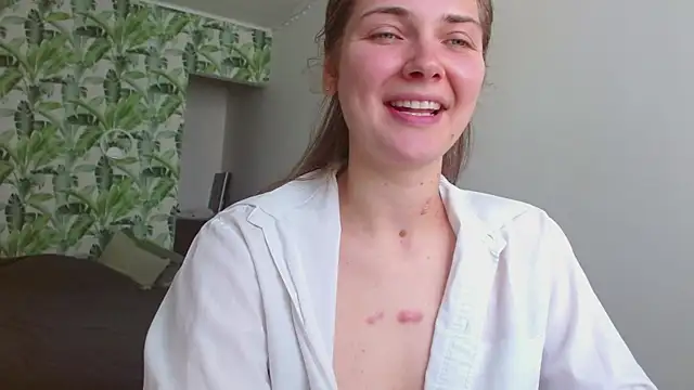 Olivia_shine live