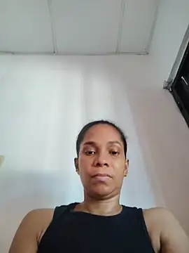 AstridMonroee live