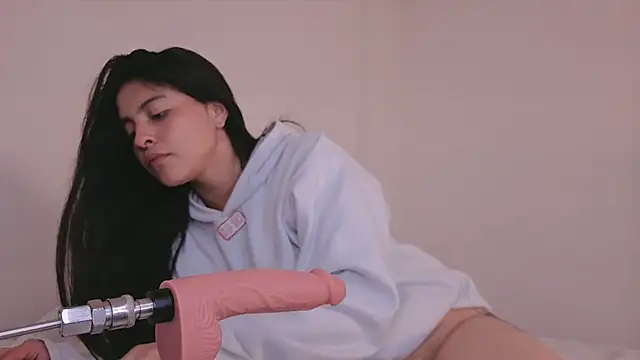 elenna_salvatoree live