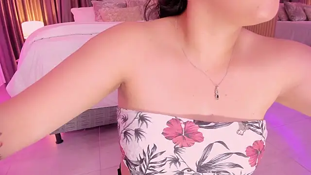 Viiolet_rosee live