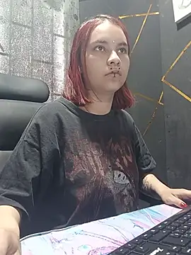Megam_white live