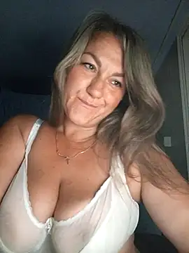 Ant0nina live