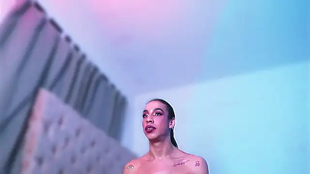 KatalinaMillan live