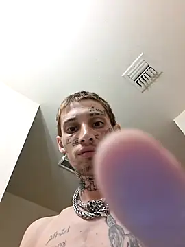 CamsWRLD live