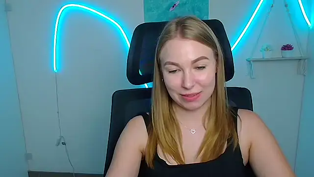 Dana_flowers live